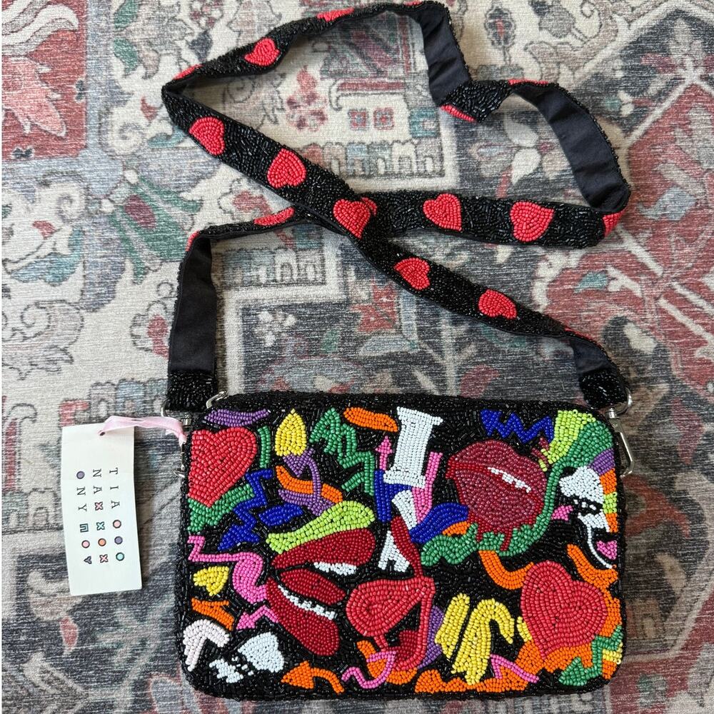 Nwt Tiana Designs Crossbody Clutch in Black Multi Beaded Lips Hearts